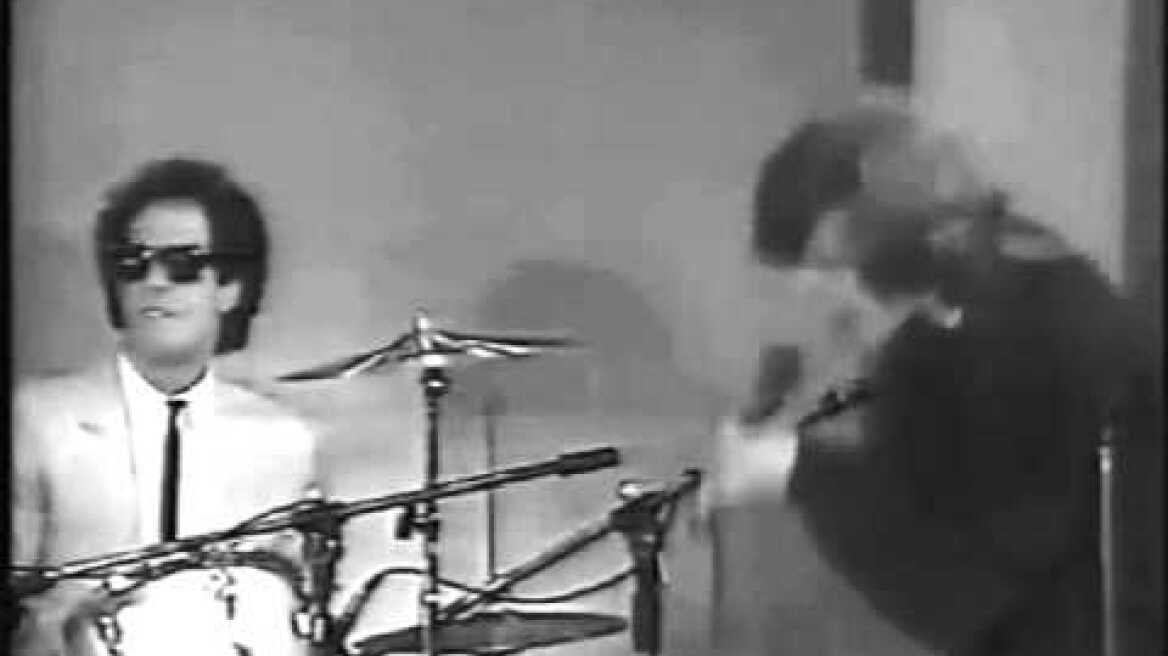 ΠΑΥΛΟΣ ΣΙΔΗΡΟΠΟΥΛΟΣ - Rock 'n' Roll Στο Κρεβατι (1985) (HQ Remastered)