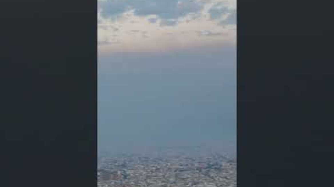 Tο μέτωπο στην Πάρνηθα όπως φαίνεται από το Γαλάτσι