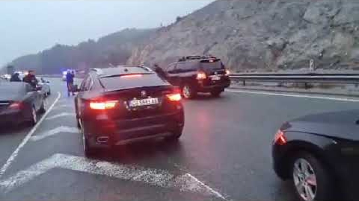 Bulgaria: Bus crash leaves dozens dead