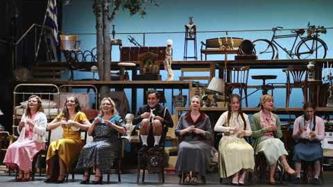 Το Τρίτο Στεφάνι του Κ. Ταχτσή, στο Θέατρο Παλλάς - 2ος χρόνος