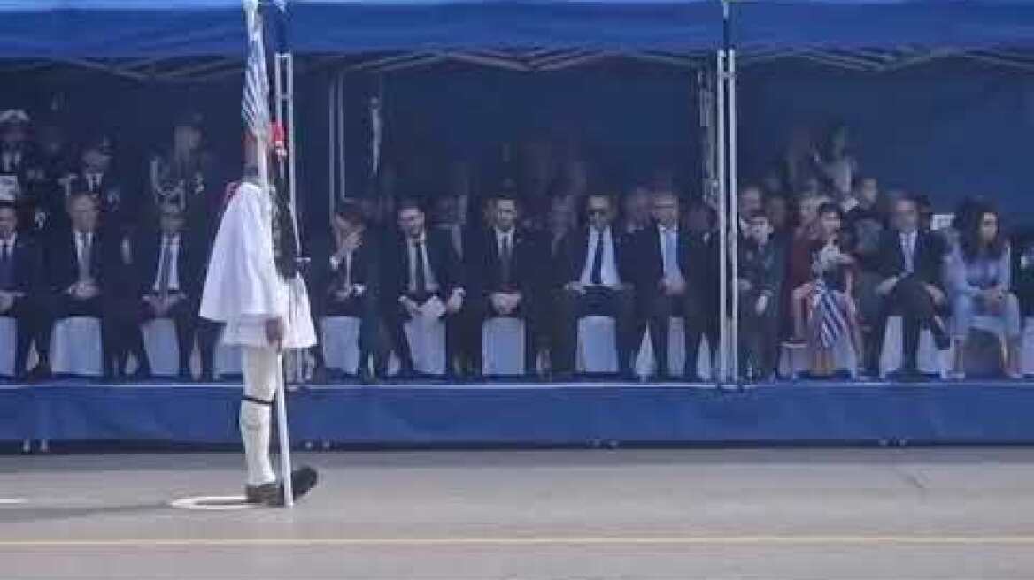 Κασσελάκης και Ανδρουλάκης στην παρέλαση της Θεσσαλονίκης (2)