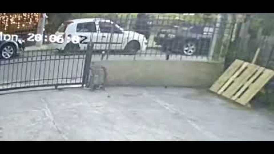 Συμπλοκή μεταξύ νεαρών χθες το βράδυ στο Νέο Ηράκλειο