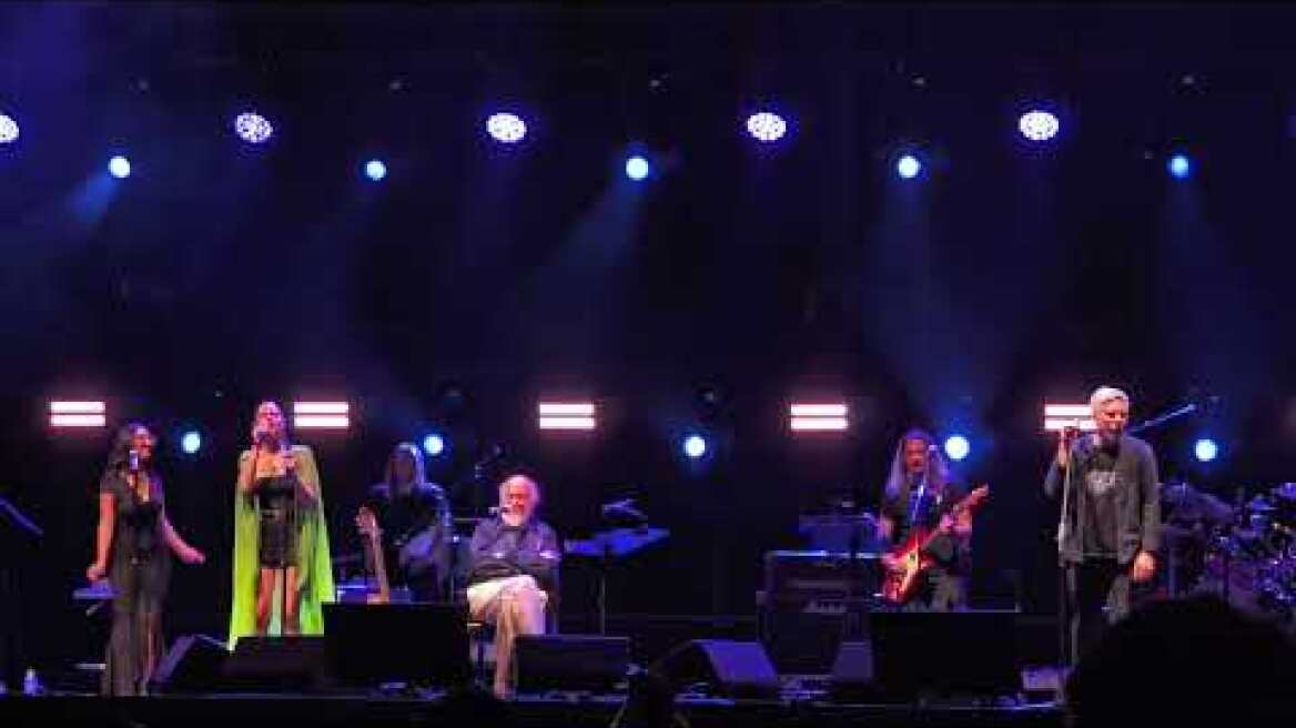 Διονύσης Σαββόπουλος - Hey Jude (Rockwave Festival | 14/6/2025)