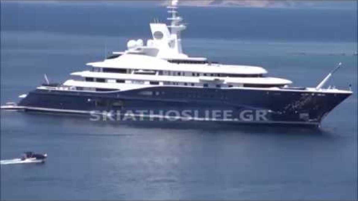 Ο σεΐχης του Κατάρ με το πλωτό παλάτι του στη Σκιάθο [βίντεο]