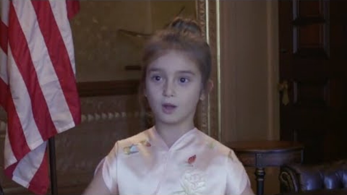 Trump shows Xi and Peng video clips of his granddaughter Arabella Kushner singing in Mandarin