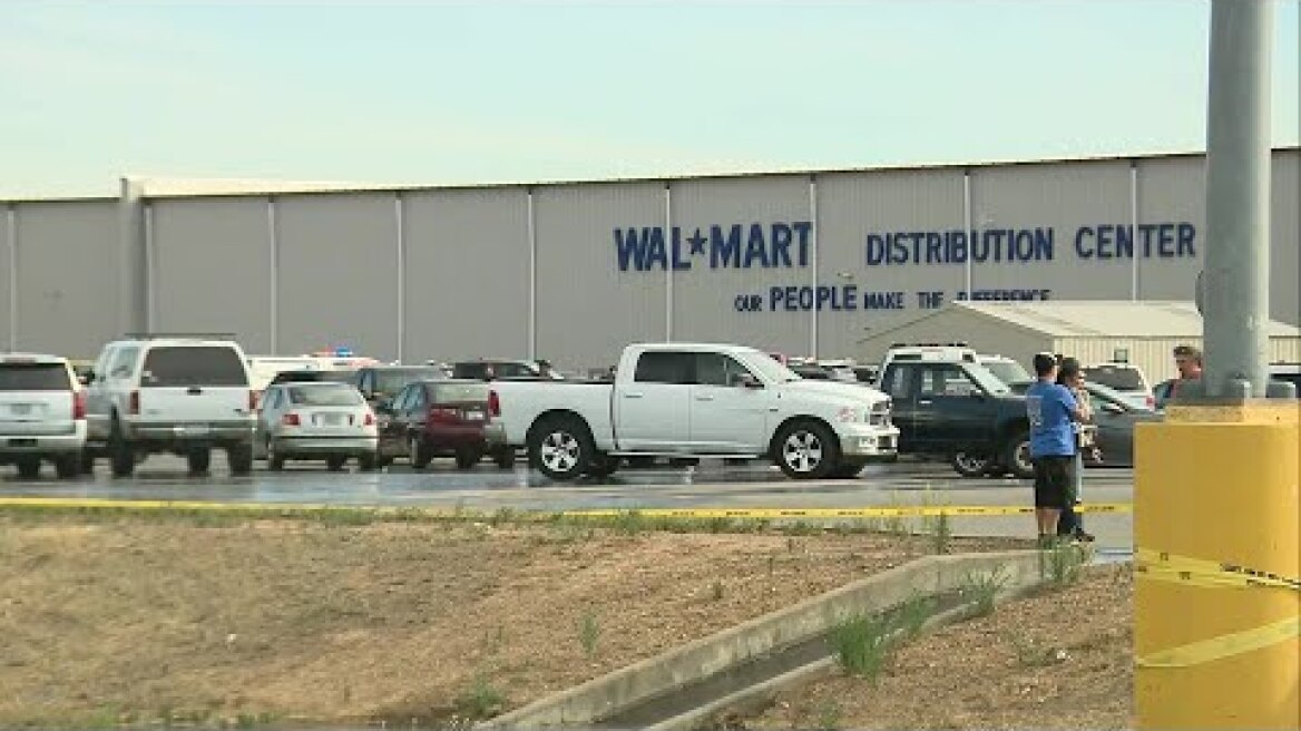 RAW VIDEO: Scene after deadly shooting at Calif. Walmart warehouse