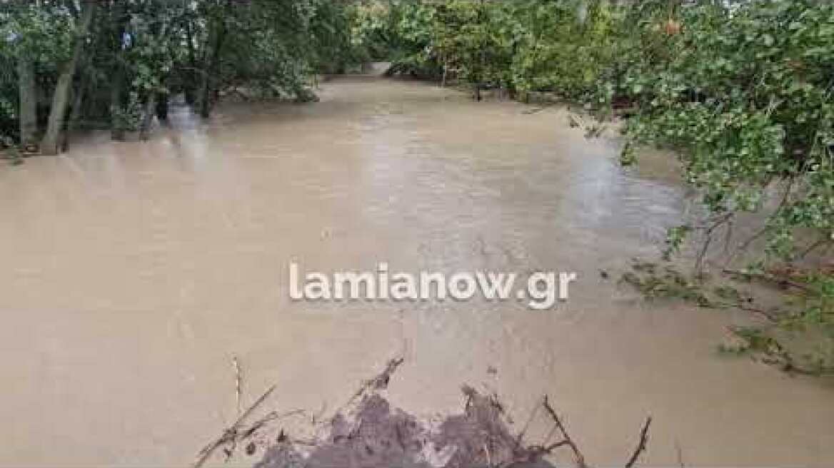 Παλιά και νέα γέφυρα στο Κωσταλέξι