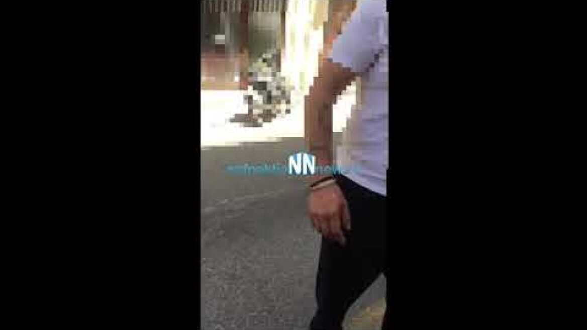 Ναύπακτος:Επίθεση με μαχαίρι στο κέντρο της πόλης.Βίντεο