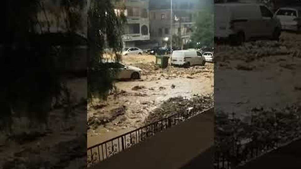 Η Άνω Γλυφάδα έχει μετατραπεί σε χείμαρρο