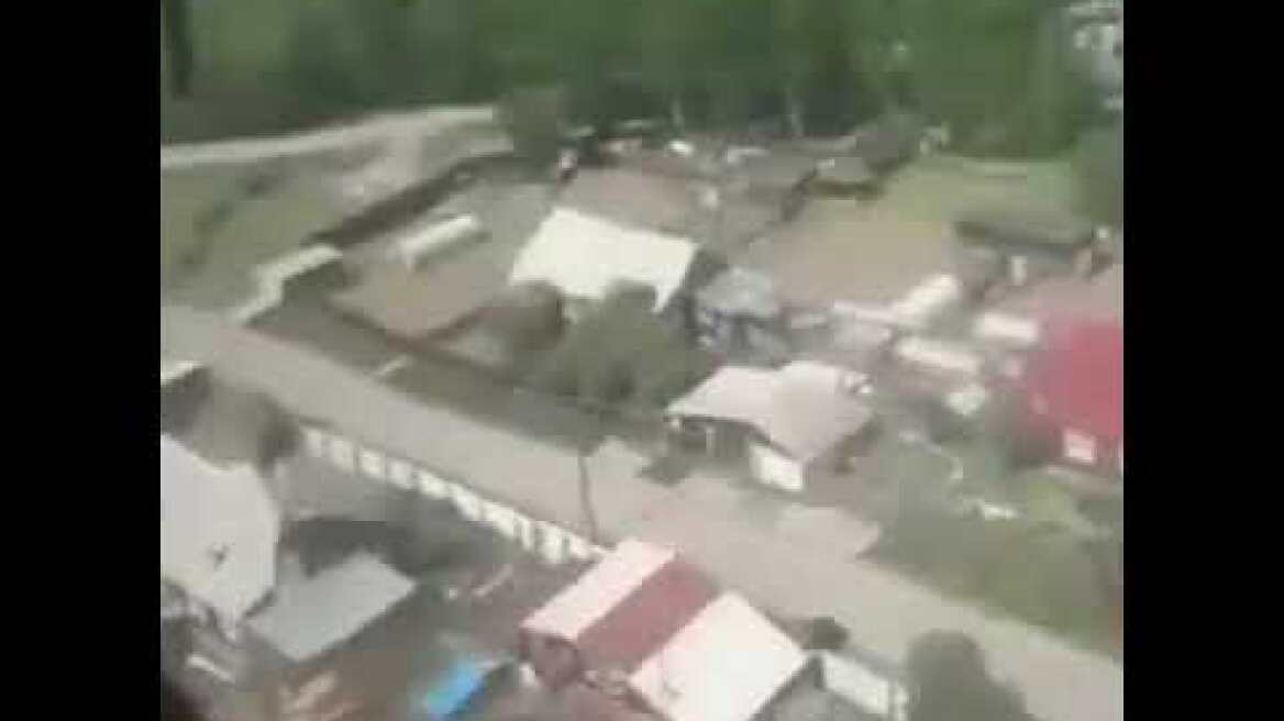 Жёсткое видео. Пассажир снял посадку самолёта в Нижнеангарске