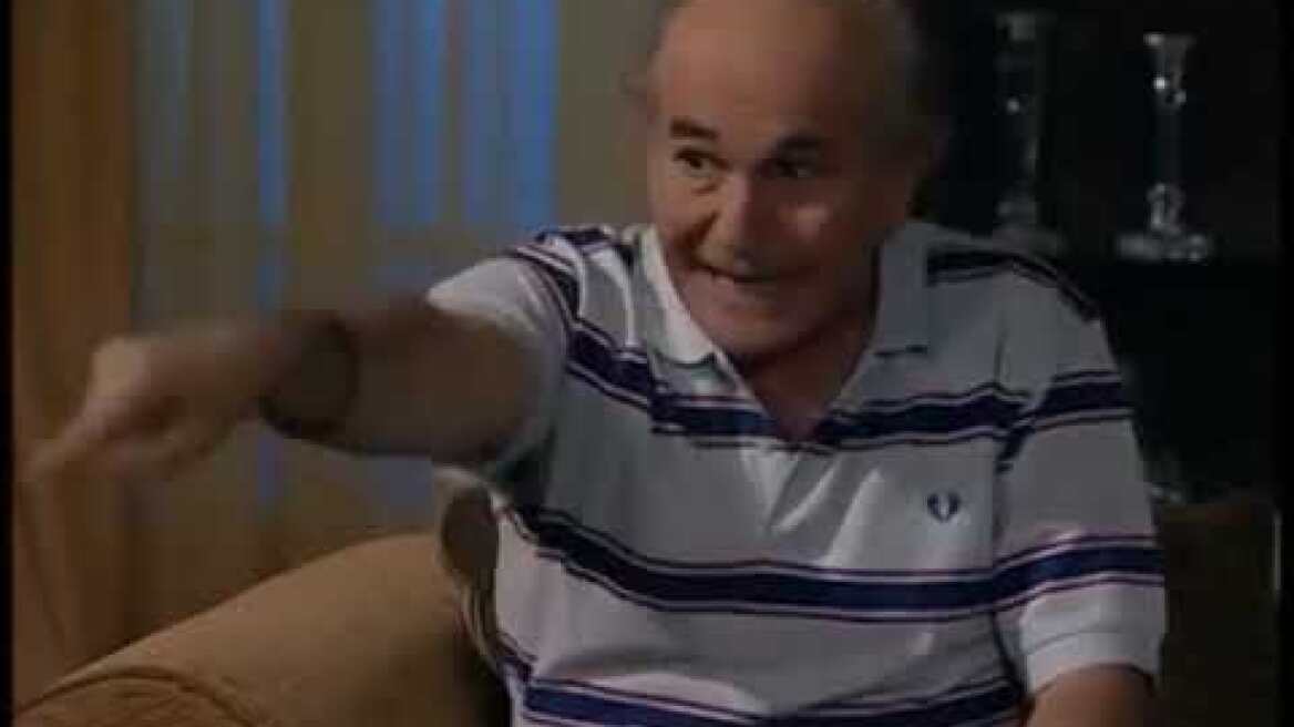 Βέρα  Στο  Δεξί : Αστείες  Σκηνές. Τα  ποιηματάκια του  Διονύση και  οι  γρίφοι