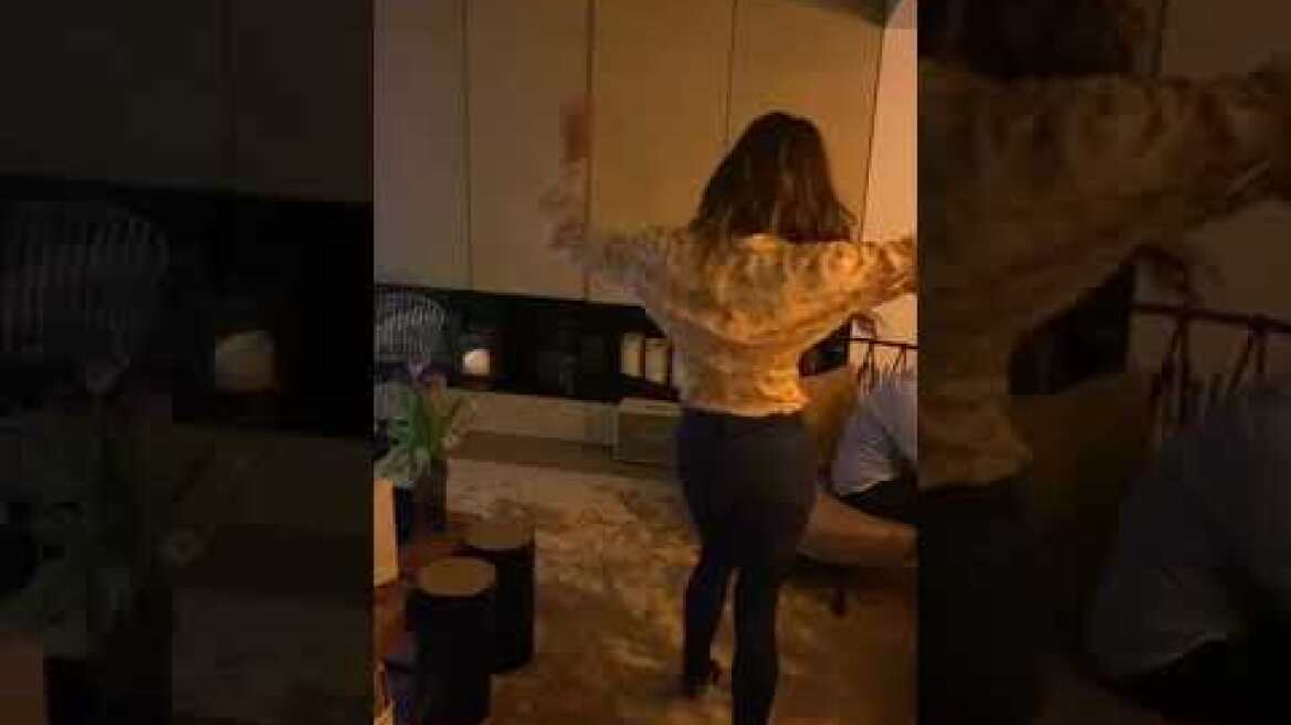 Ελένη Τσολάκη: Το πάρτι έκπληξη για τα γενέθλιά της και το... ζεϊμπέκικο