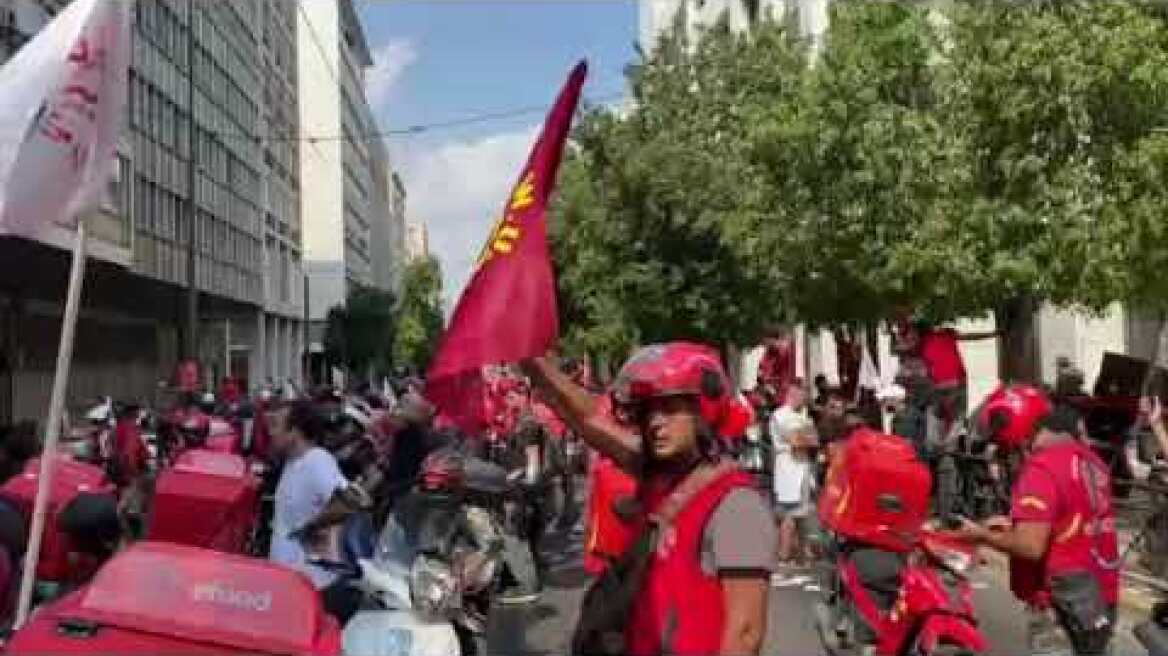 Moτοπορεία - Στους δρόμους οι ντελιβεράδες