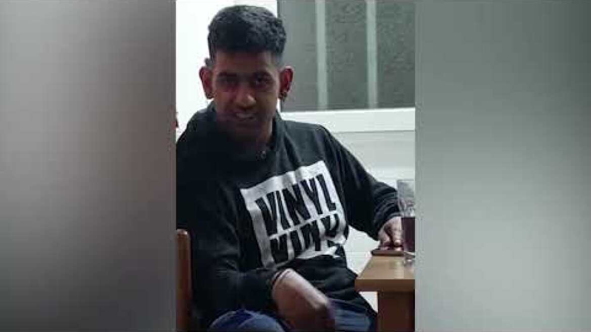 Πρώην φιλοξενούμενος της Κιβωτού του Κόσμου βρίζει χυδαία τον Πατέρα Αντώνιο