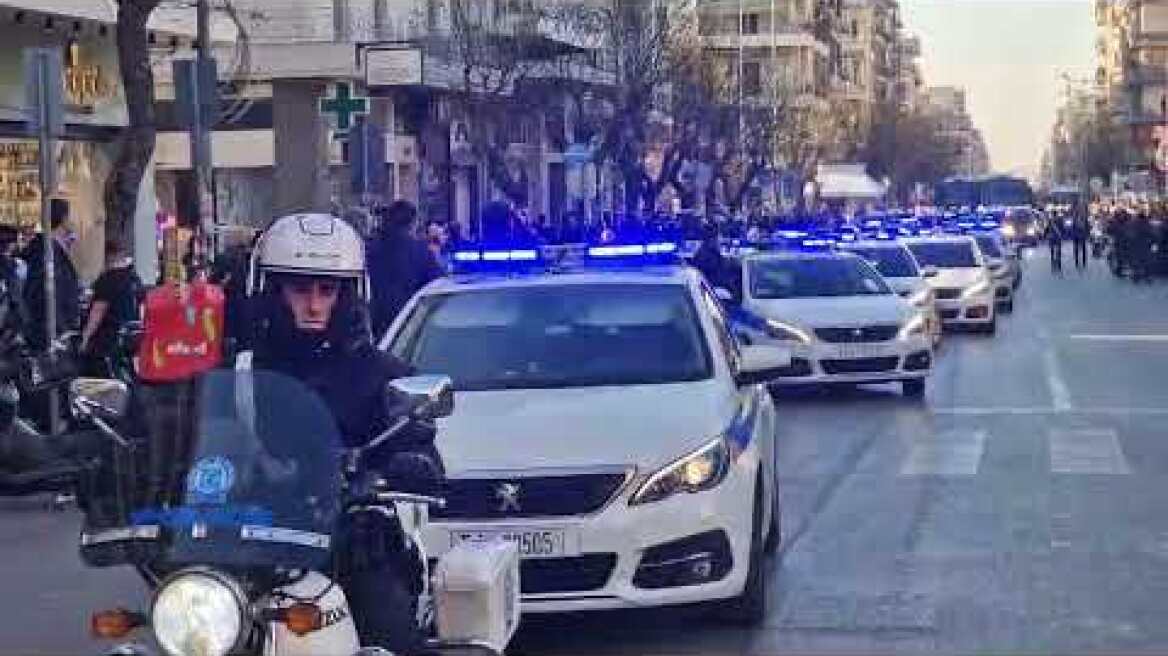 Το τελευταίο αντίο στον αστυνομικό που σκοτώθηκε από ναυτική φωτοβολίδα (3)