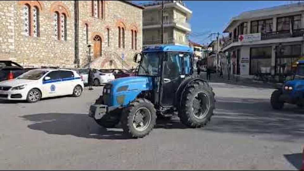 Συλλαλητήριο με τρακτέρ στην Ελασσόνα (5)