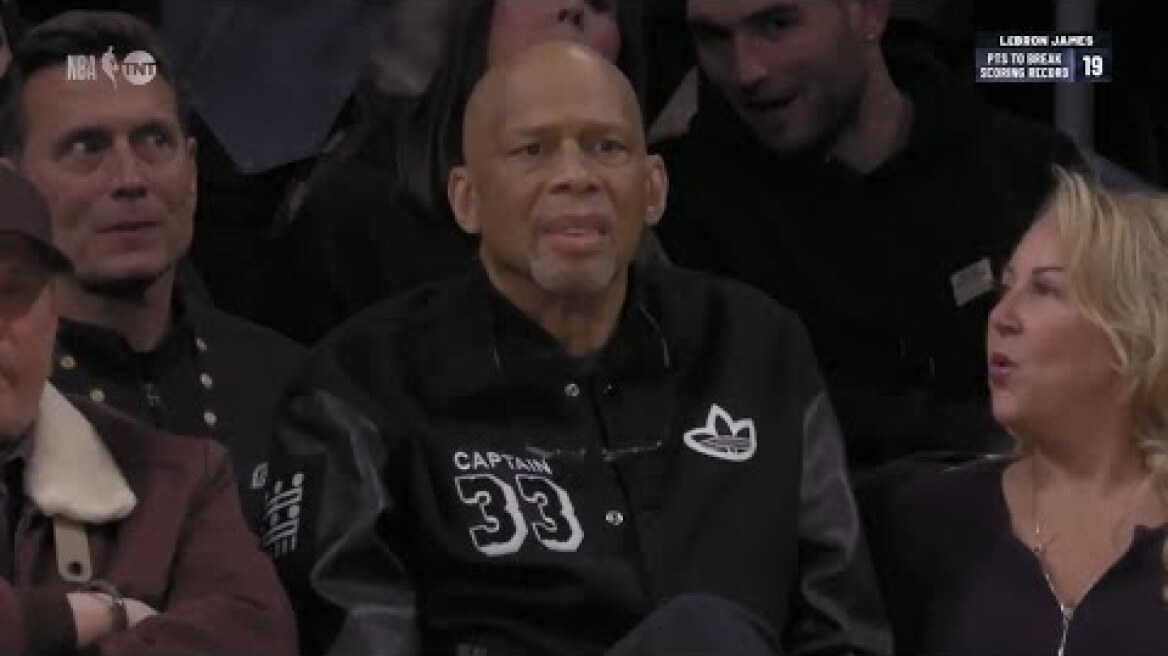 Kareem looks disgusted watching LeBron James hit a 3 and get closer to his record 😂