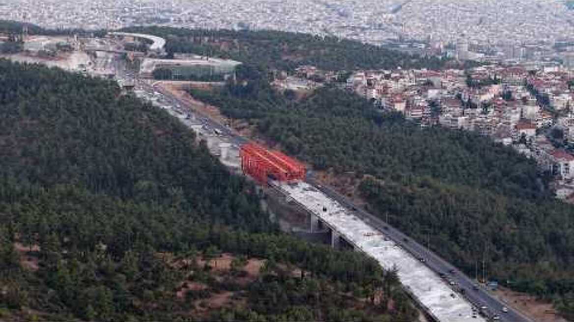 Τον Μάιο του 2027 η παράδοση του FlyOver – Πάνω από 60% η πρόοδος του έργου