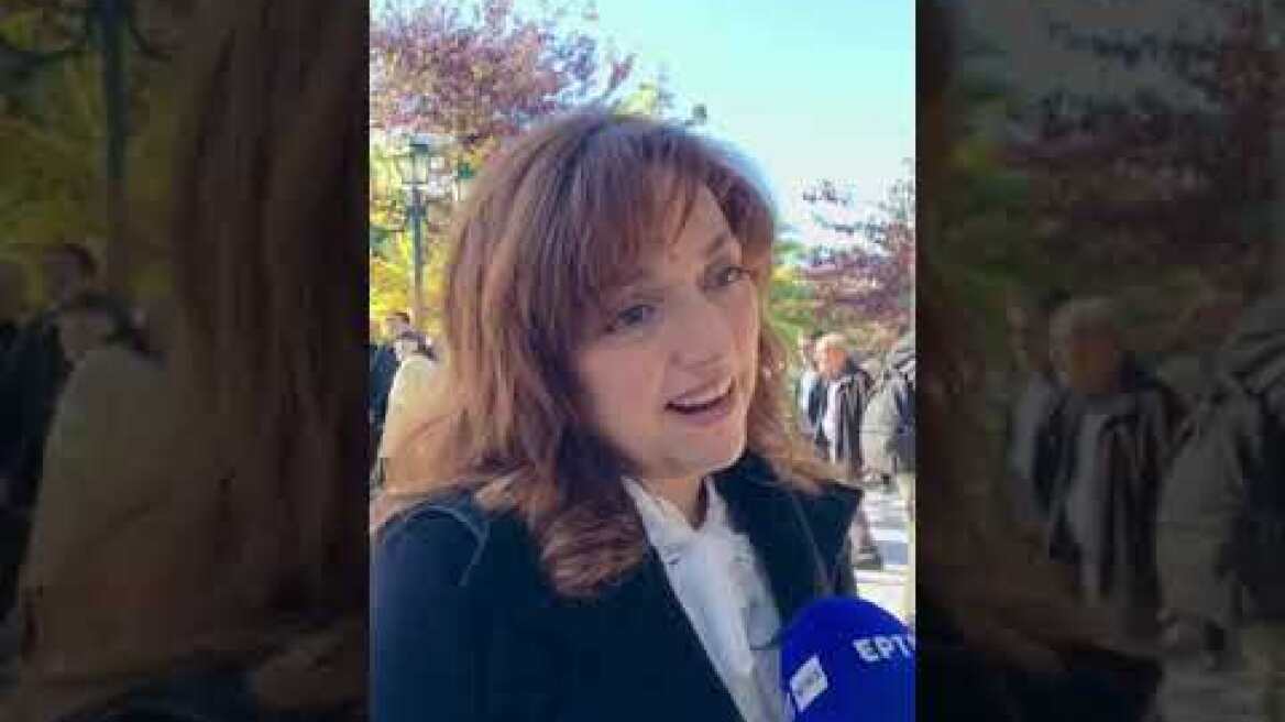 Οι δηλώσεις της Αλίνας Κωτσοβούλου στην κηδεία του Κώστα Γεωργουσόπουλου