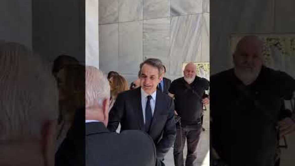 Κηδεία Χρήστου Ροκόφυλλου: Ο πρωθυπουργός Κυριάκος Μητσοτάκης (2)