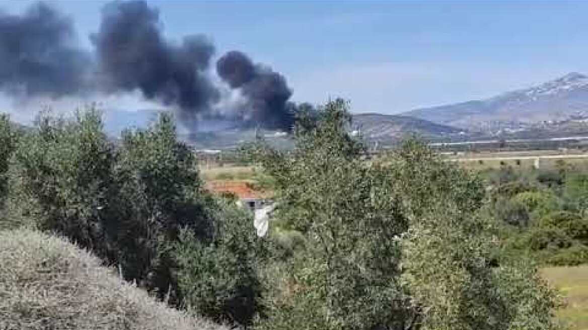 Φωτιά κοντά στο αεροδρόμιο «Ελευθέριος Βενιζέλος» (2)