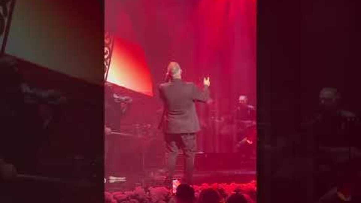 Παντρεύτηκαν η Ευαγγελία Αραβανή και ο Σπύρος Λάζαρης - Το πάρτι και η πρώτη  τους φωτογραφία