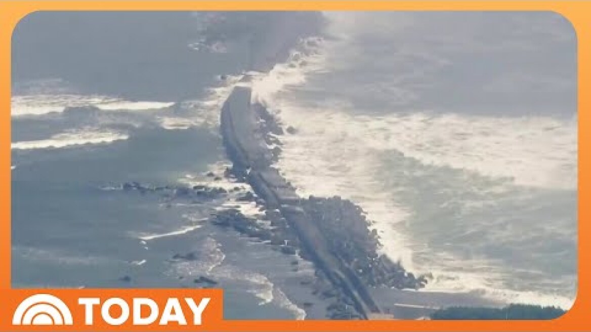 Tsunami Waves Reach US West Coast After Earthquake off Russia