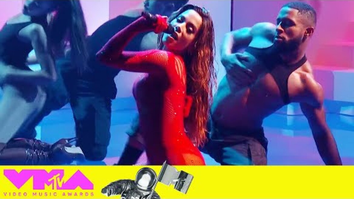 Anitta Performs "Envolver" | 2022 VMAs