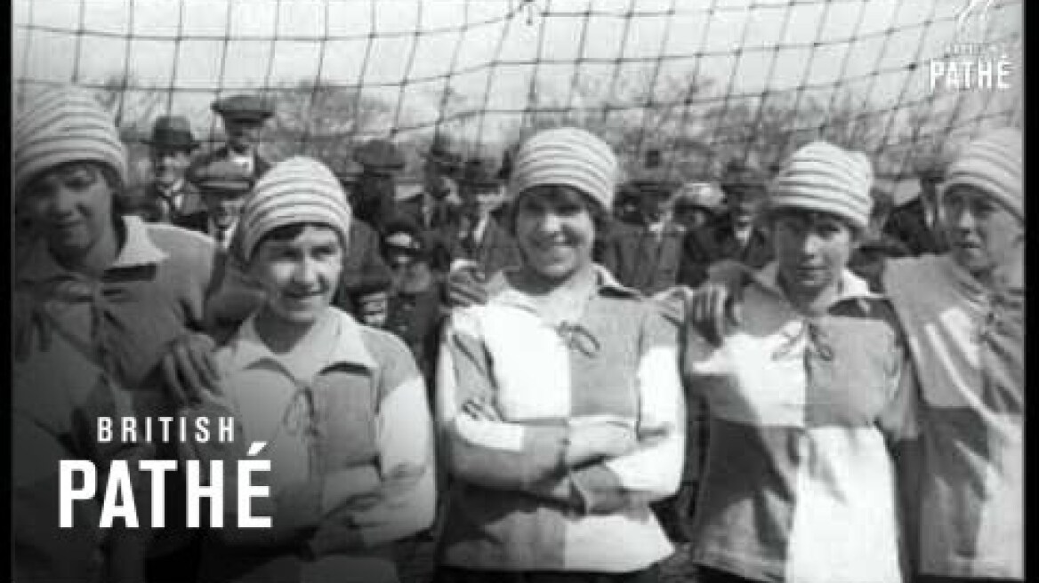 Dick Kerr's Ladies International Team (1921)