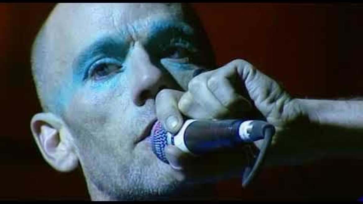 R.E.M. - It's The End Of The World As We Know It (And I Feel Fine) (Live from Glastonbury, 1999)