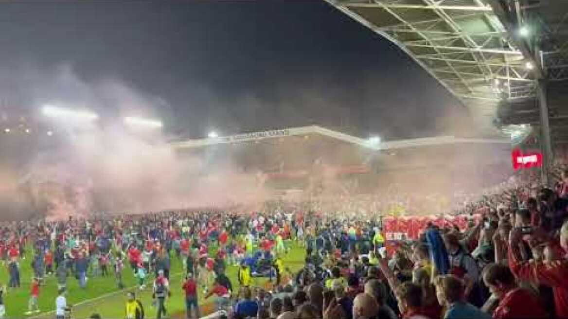 😮 NOTTINGHAM FOREST FANS INVADE PITCH AFTER WINNING ON PENS TO REACH CHAMPIONSHIP PLAYOFF FINAL!