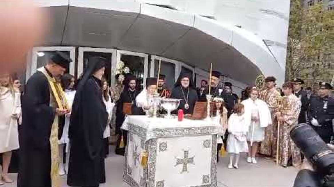 Θυρανοίξια 2/11