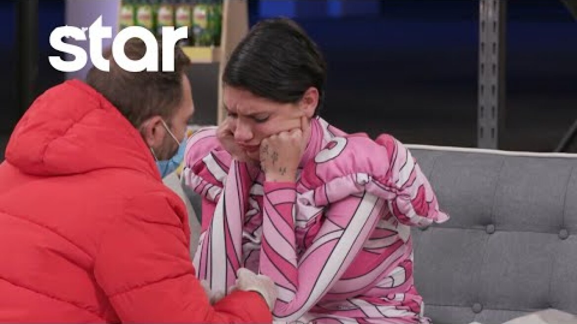 GNTM 5 | Ο σοβαρός τραυματισμός της Coty στην πασαρέλα του τελικού!