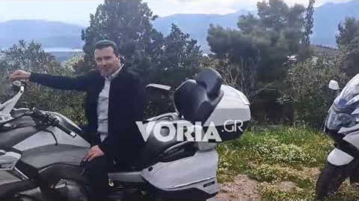 Ο Ζόραν Ζάεφ στους Δελφούς με μοτοσυκλέτα