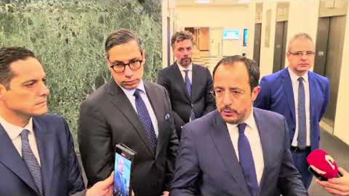 Οι δηλώσεις του Προέδρου Χριστοδουλίδη μετά την ολοκλήρωση του δείπνου | AlphaNews Live