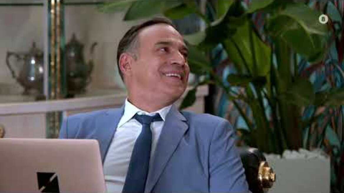 ΠΟΙΟΣ ΠΑΠΑΔΟΠΟΥΛΟΣ;