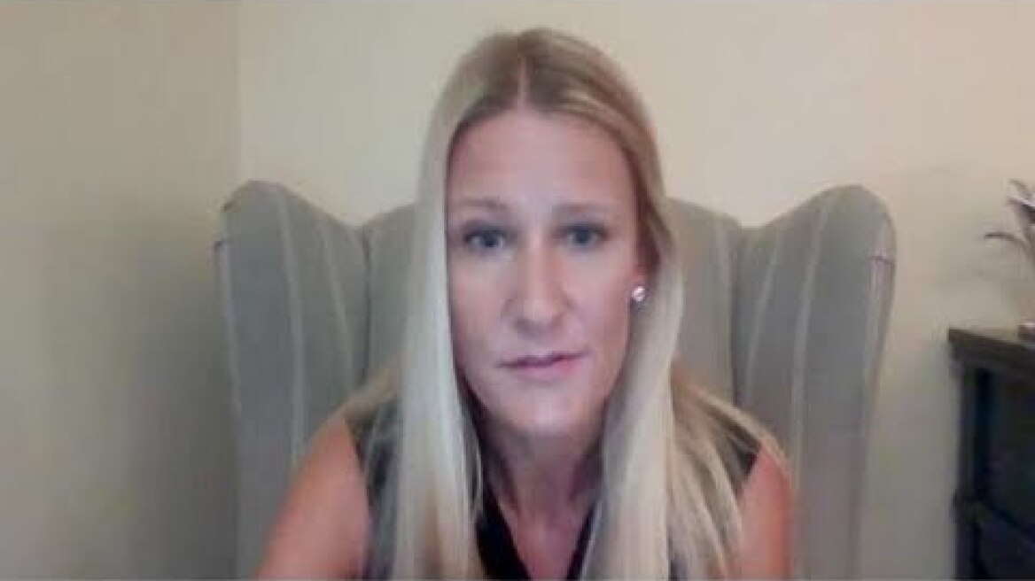 An ER doctor loses custody of daughter because of coronavirus fears