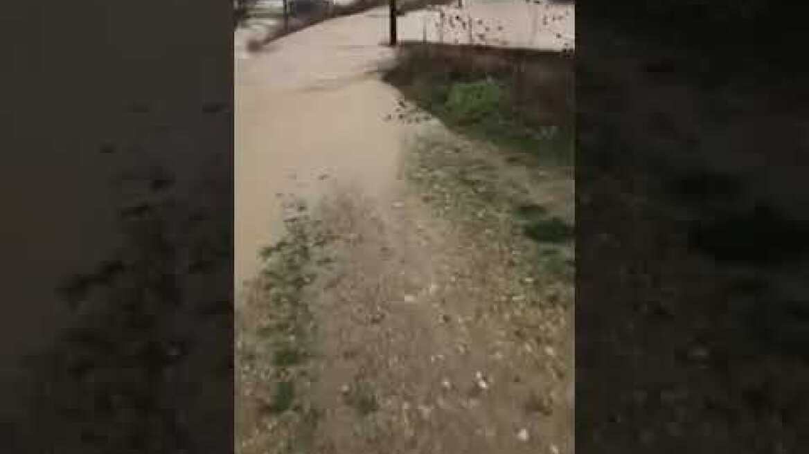 Φέρες Πρόβλημα στο δρόμο προς Ιτέα