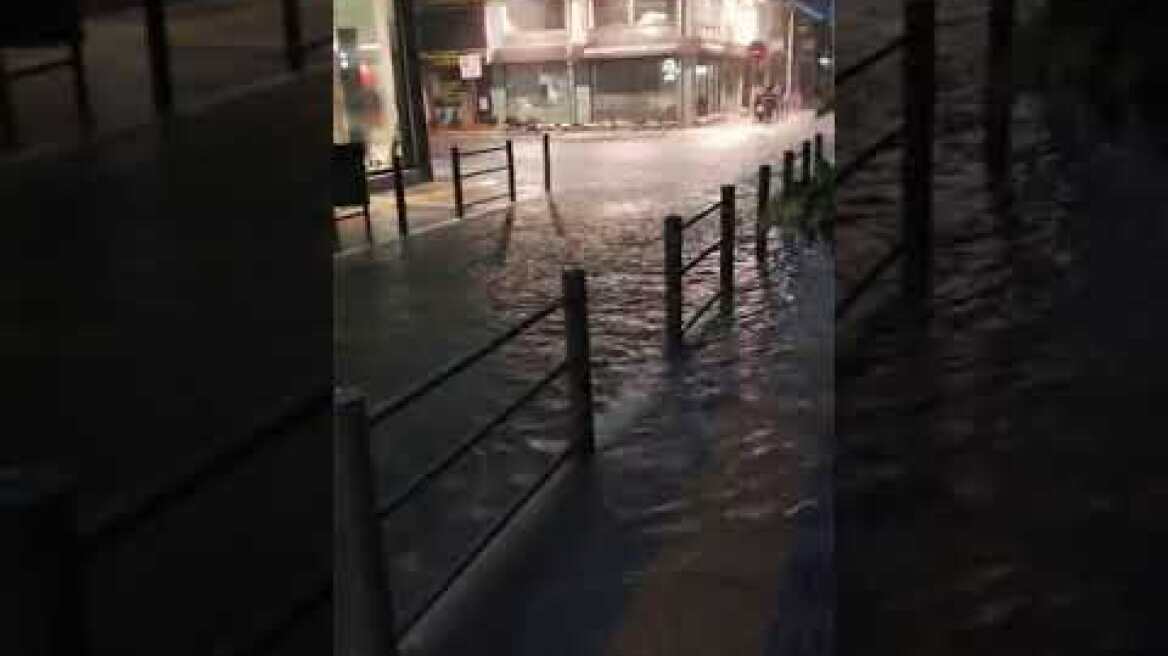 Πνίγεται ξανά ο Βόλος βίντεο από κατοίκους σε διάφορα σημεία της πόλης (5)