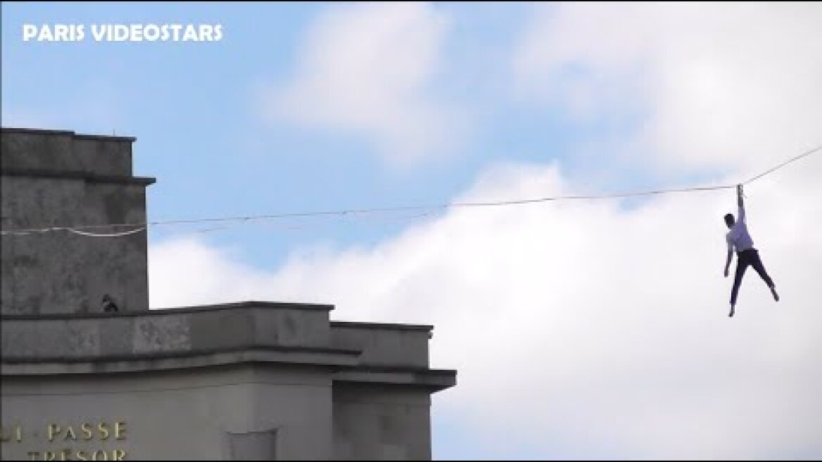 Le funambule Nathan Paulin en équilibre de la Tour Eiffel au Trocadéro @ Paris le 18 septembre 2021