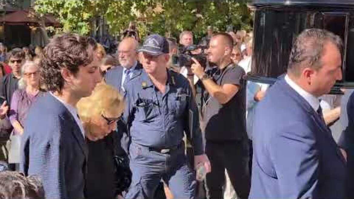Το τελευταίο αντίο στον Διονύση Σαββόπουλο (8)