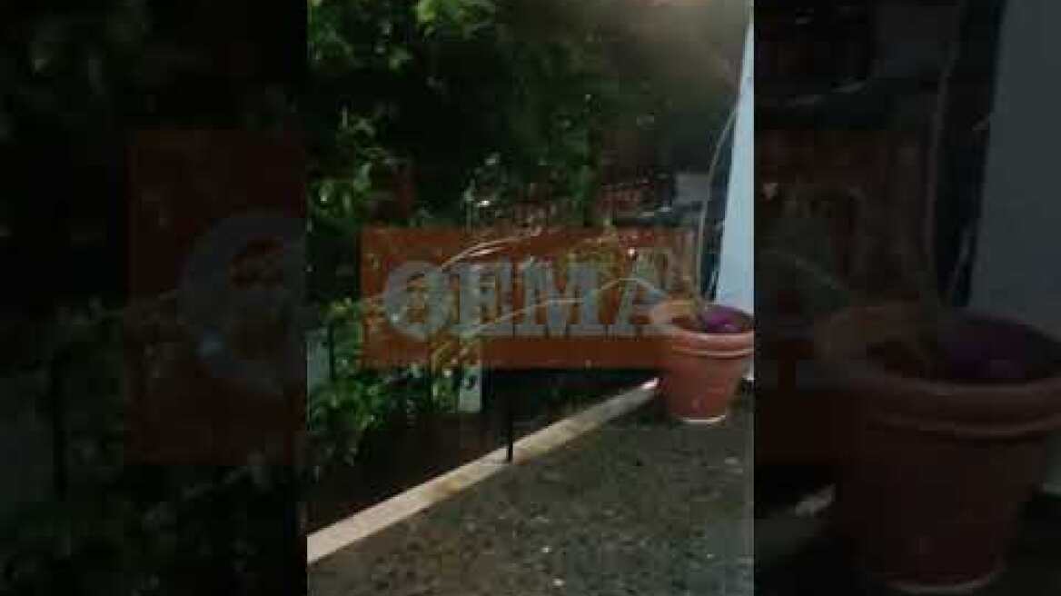 Κακοκαιρία «Erminio»: Νεκρός άνδρας στη Νέα Μάκρη, σοβαρά προβλήματα στην Αττική