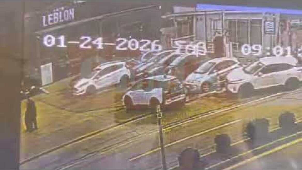 Άνδρας παρέσυρε με το αυτοκίνητό του υπάλληλο των ΕΛΤΑ στα Βριλήσσια (2)