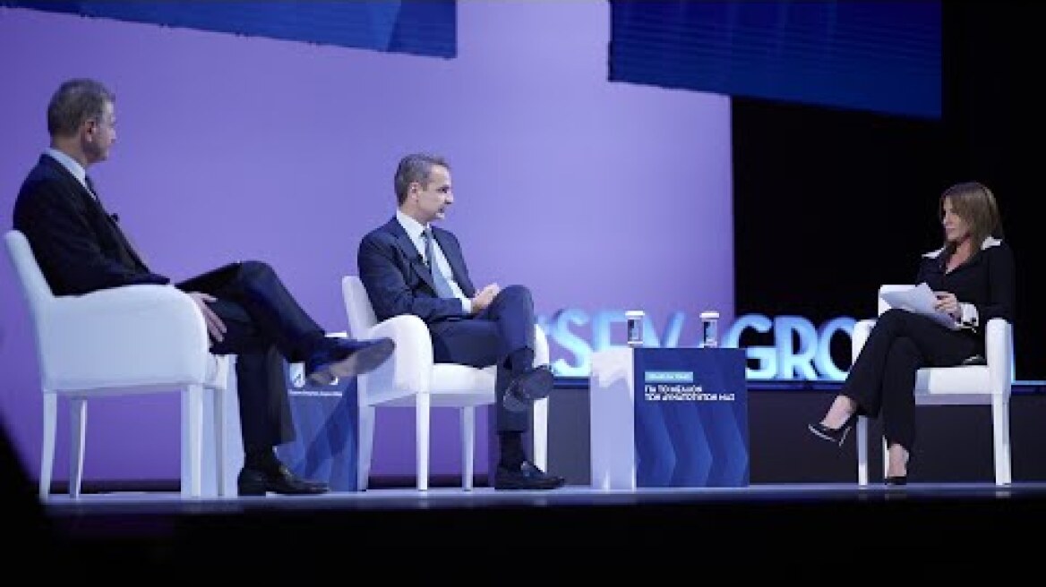 Συζήτηση του Πρωθυπουργού Κυριάκου Μητσοτάκη με τον Πρόεδρο του ΣΕΒ, Δημήτρη Παπαλεξόπουλο