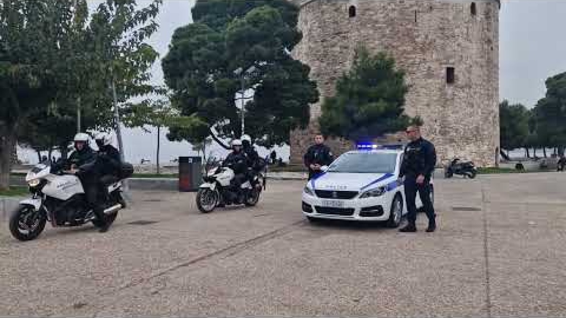 Θεσσαλονίκη: Έτσι έσωσαν οι αστυνομικοί τον εξάχρονο που πνίγονταν - "Σταμάτησε να αναπνέει"