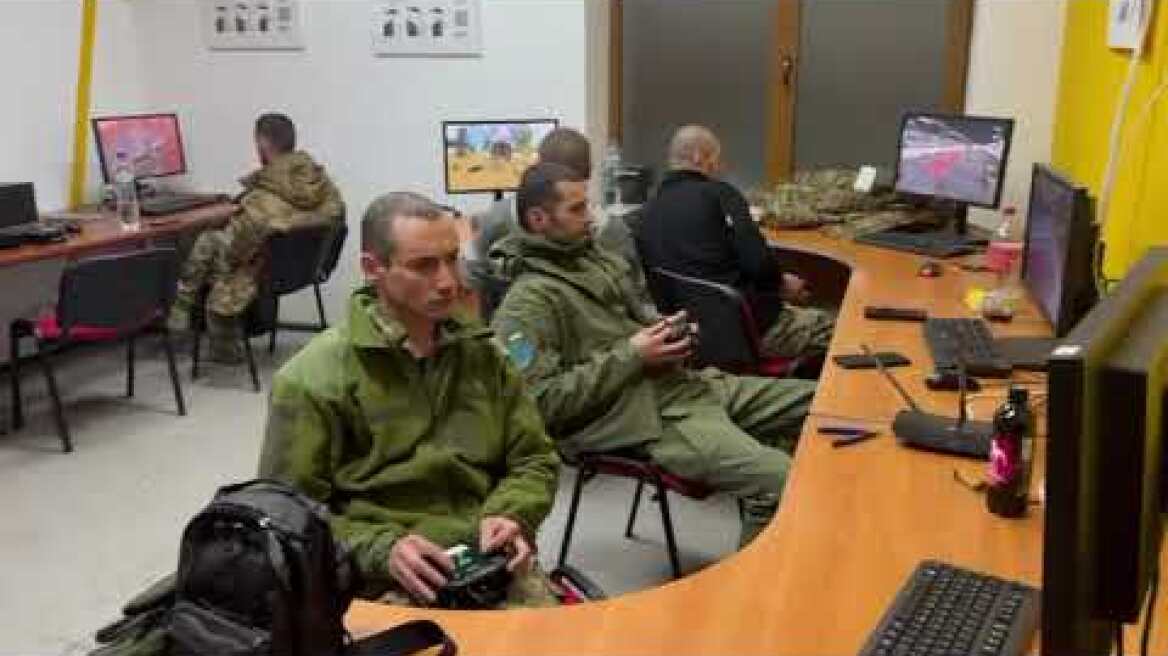 To protothema.gr στην καρδιά των ουκρανικών drones 5