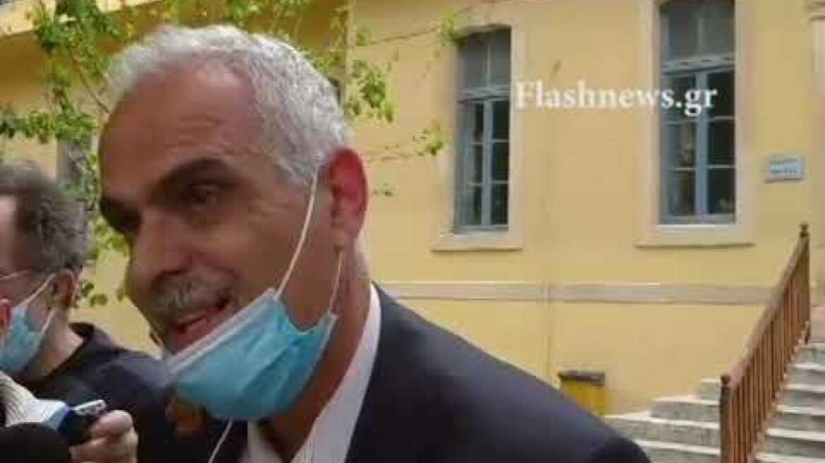 Νίκος Ρουσσόπουλος - Δικηγόρος οίκου ευγηρίας