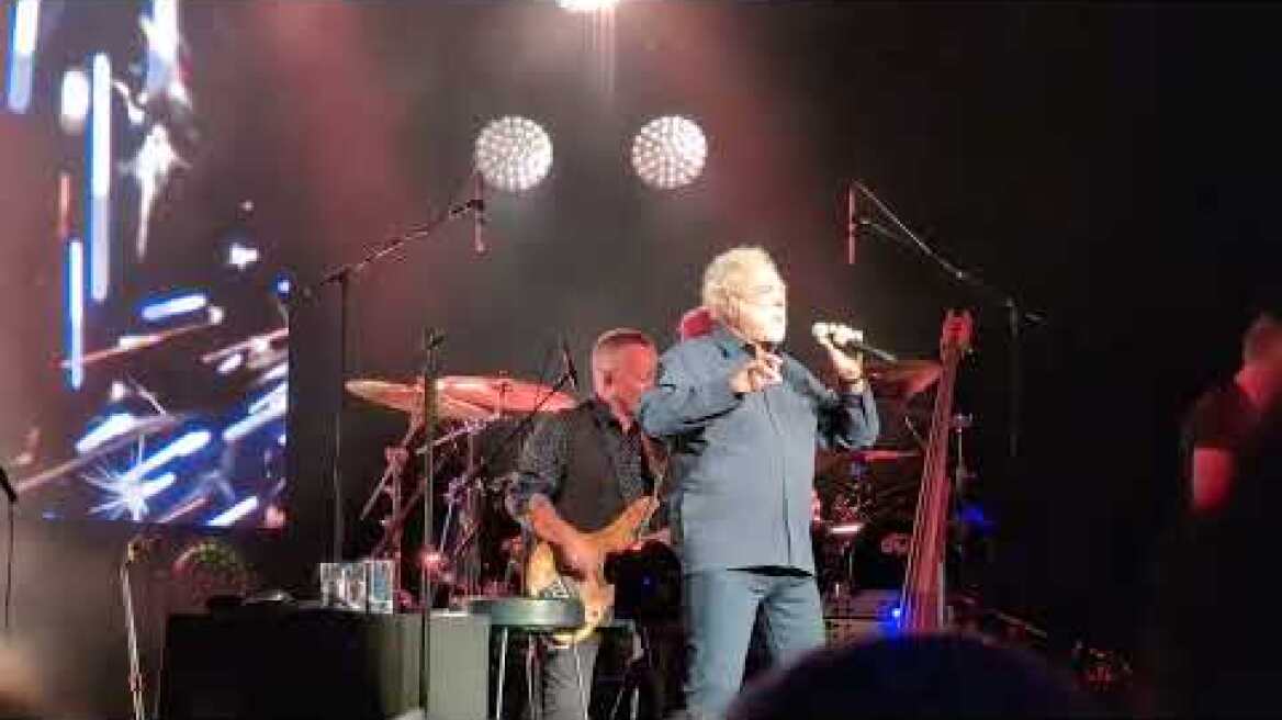 Συναυλίες: Τα μεγάλα ξένα live του καλοκαιριού Tom Jones - Sexbomb (Live) Sep 17 • 2024 • New York USA