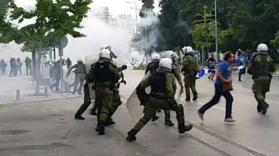 Επεισοδια δεθ