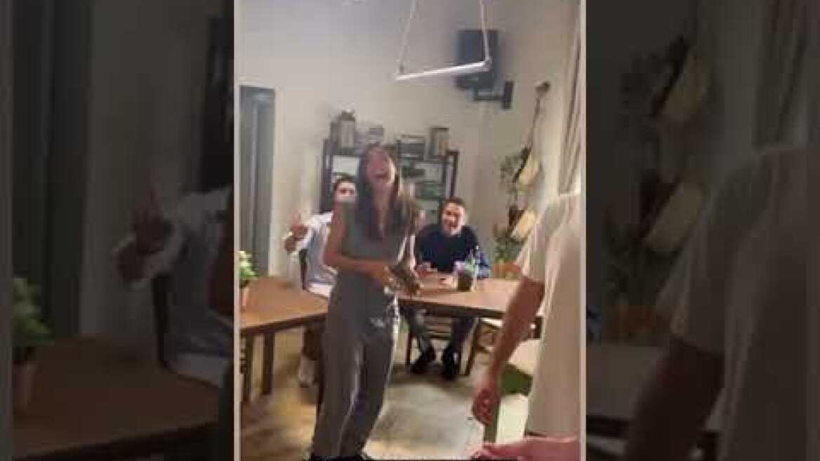 Τα γενέθλια της Αντιγόνης Νεοφύτου